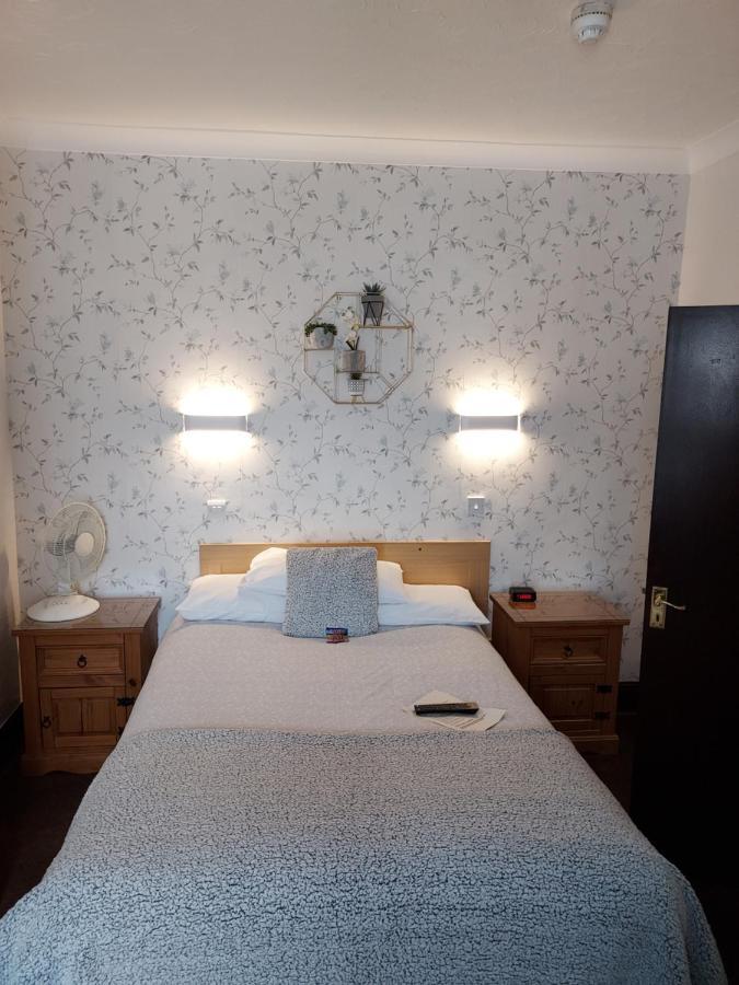 Maluth Lodge Great Yarmouth Exteriör bild