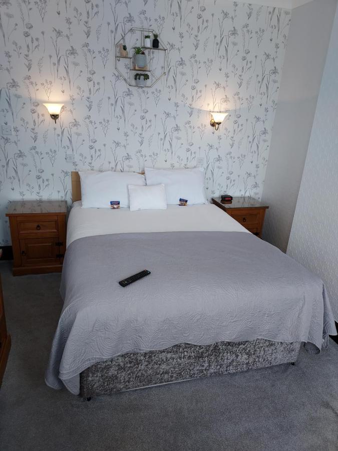 Maluth Lodge Great Yarmouth Exteriör bild