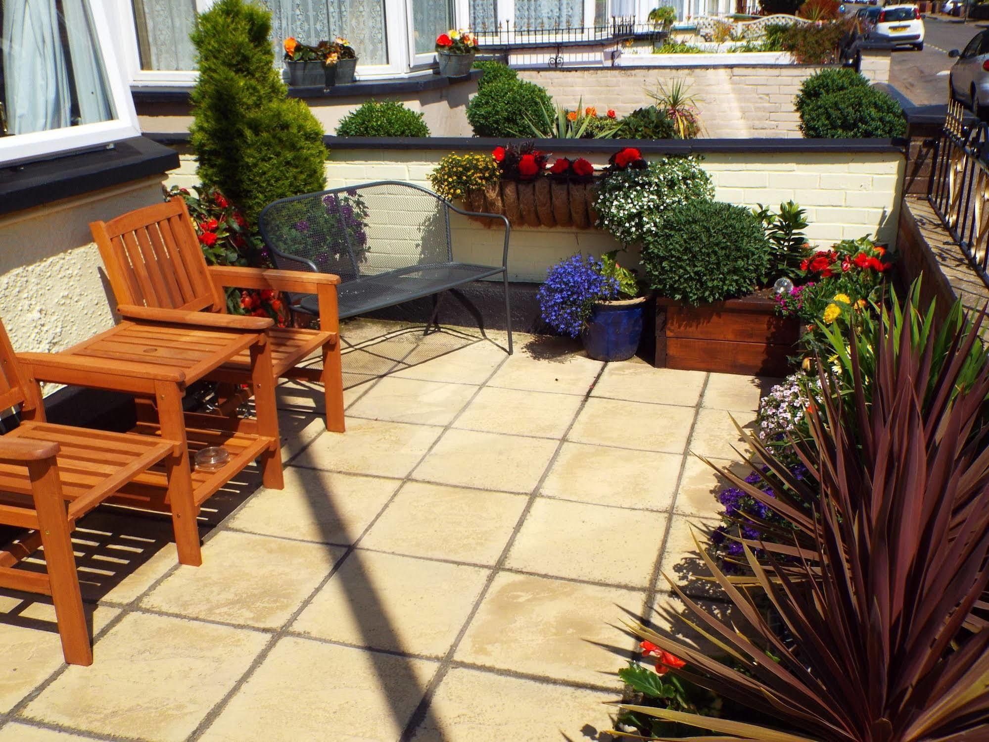 Maluth Lodge Great Yarmouth Exteriör bild